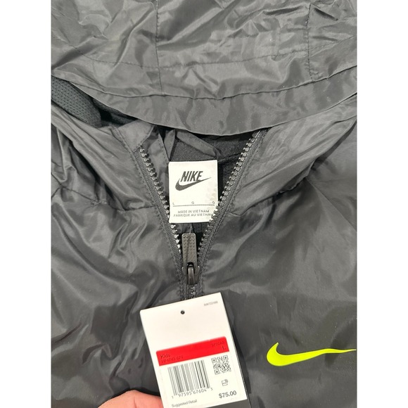 Nike Jackets - Kids Large‎ - Picture 5 of 9